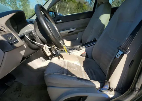 2009 Volvo V50 2.4I z USA, uszkodzony, nr VIN YV1MW390592483422